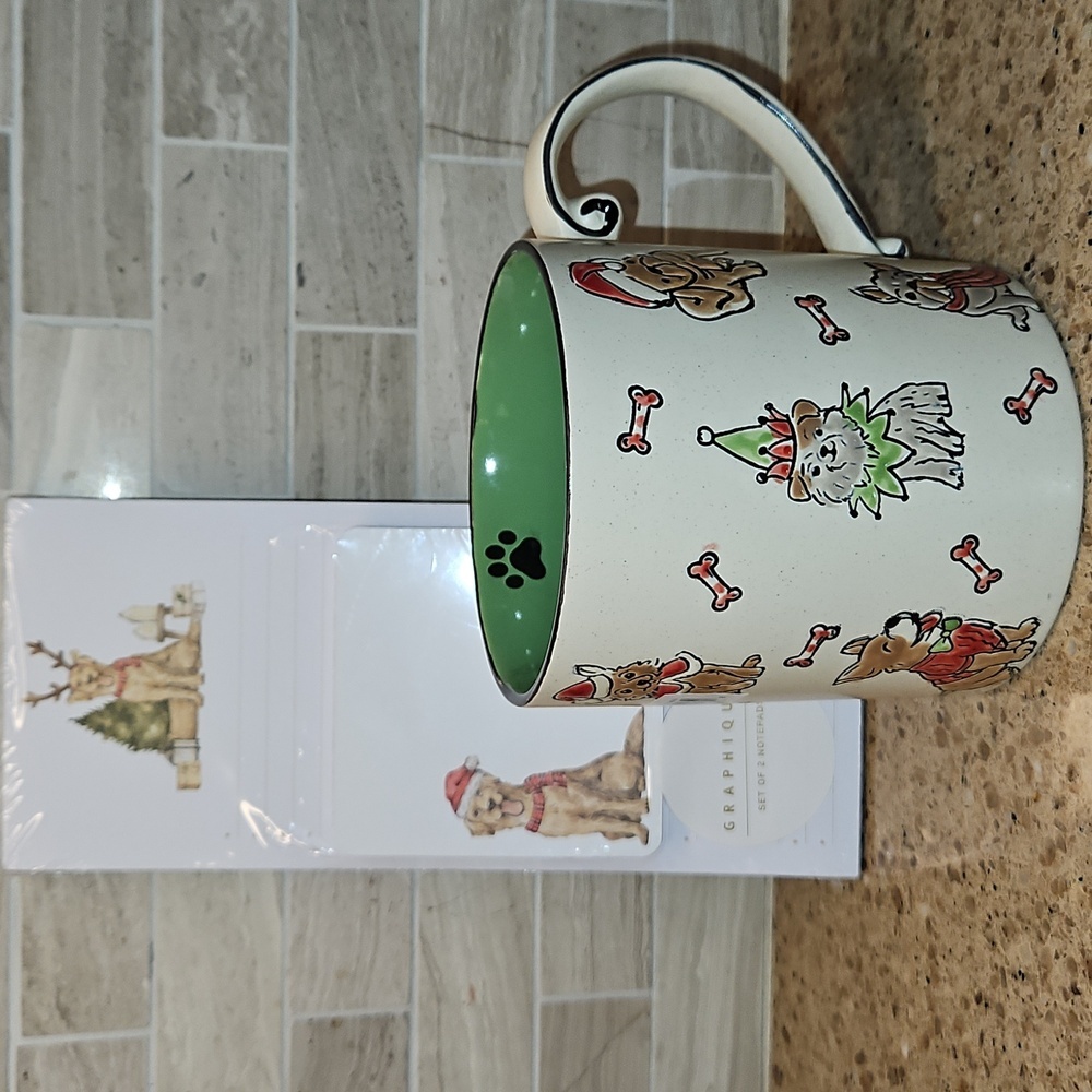 Dogs Christmas Holiday Duo Coffee Mug 21 Oz Eli & Ana & Note Paper Set